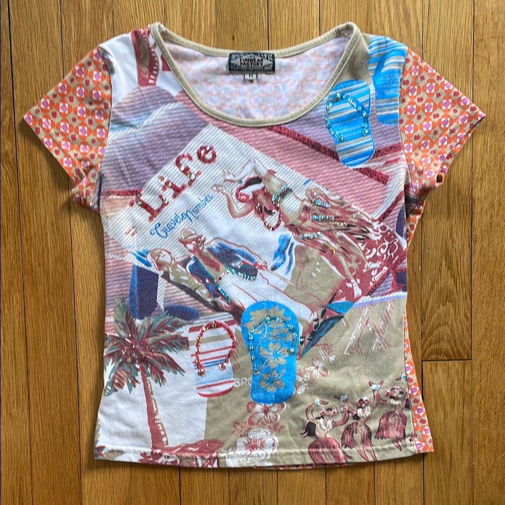 Fun Vintage Summer Top - Picture 2 of 4